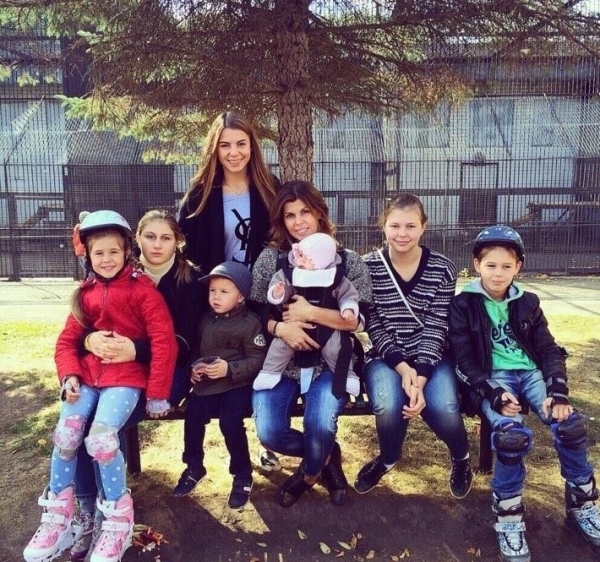 Евгения Уваркина: муж и дети. Личная жизнь и биография